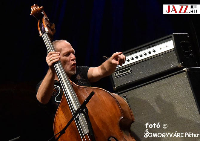 Avishai Cohen Trio