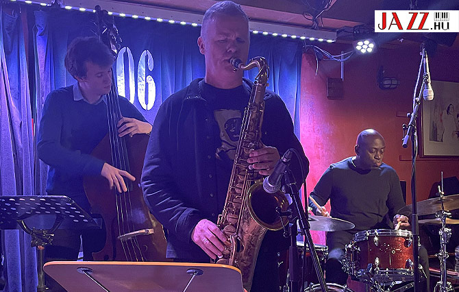 Szabó Dániel a londoni 606 Clubban - Harmónia Jazzműhely