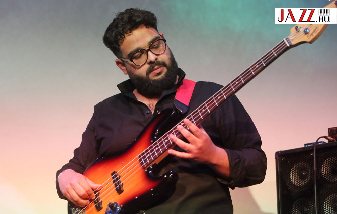 Basszusgitárverseny