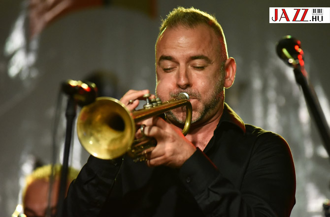 Miles Davis-est - Fekete-Kovács Kornél, Fekete István, Subicz GÁbor, Koós-Hutás Áron, Tűzkő Salamon