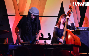 Rendhagy&oacute; besz&aacute;mol&oacute; egy rendhagy&oacute; koncertről  //  Joel Ross &bdquo;nublues&rdquo; c. &uacute;j album&aacute;nak bemutat&oacute;ja az Opusban
