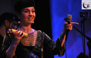 Telth&aacute;zas &eacute;vadz&aacute;r&oacute; &ouml;r&ouml;mzen&eacute;vel