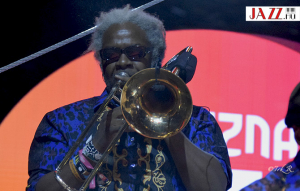 Remek szervez&eacute;s, kev&eacute;s jazz &ndash; Paloznak