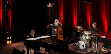 DIANA KRALL ISMÉT PESTEN